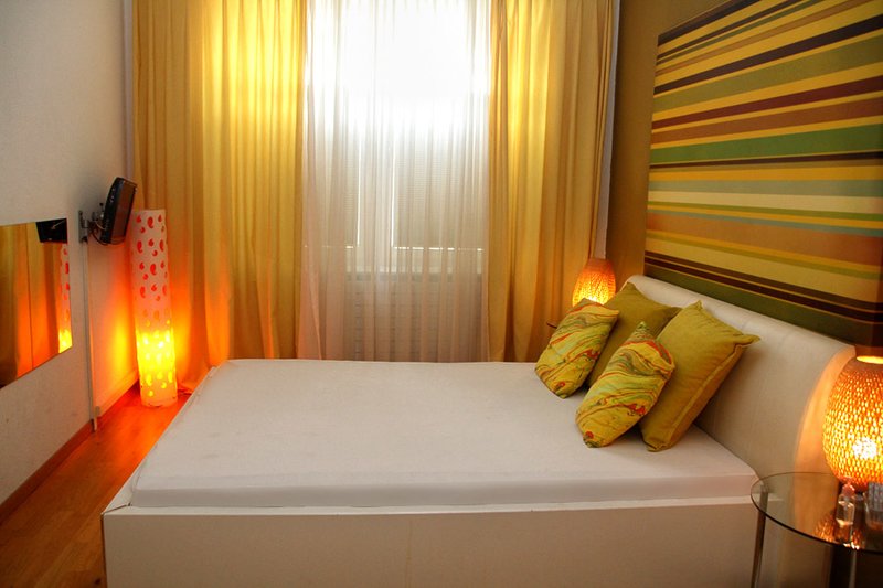 Studio Ohlala in Zurich / Elvetia, 300 CHF / Ora