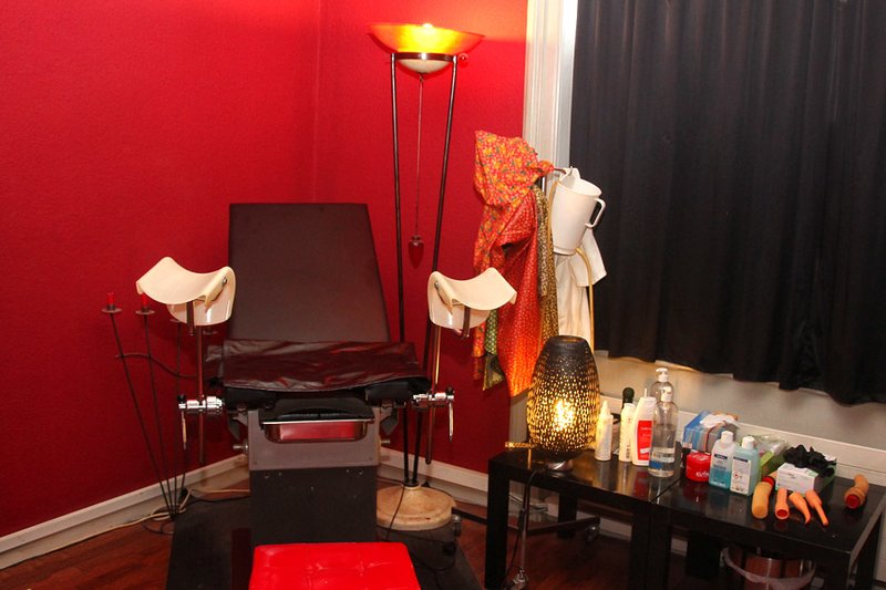 Studio Ohlala in Zurich / Elvetia, 300 CHF / Ora