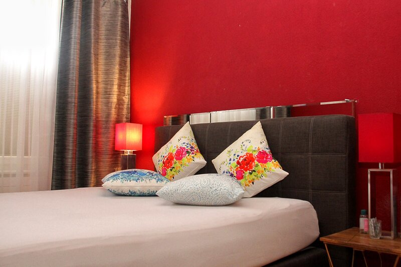 Studio Ohlala in Zurich / Elvetia, 300 CHF / Ora